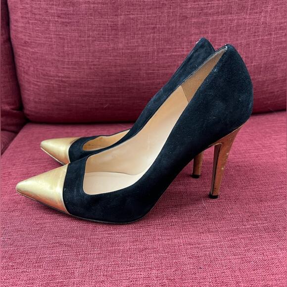 kate spade Shoes - KATE SPADE Black Suede Pointy Gold Cap Toe and Gold Stiletto Heels Pumps 9B